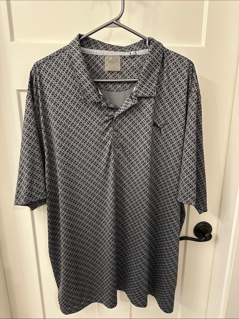 Puma Men's Gray Geometric-Pattern Polo